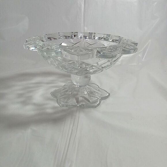 Clear glass pedestal bowl floral * - Picture 1 of 6